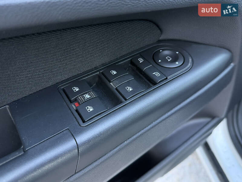 Минивэн Opel Zafira 2014 в Луцке фото 36 Минивэн Opel Zafira 2014 в Луцке