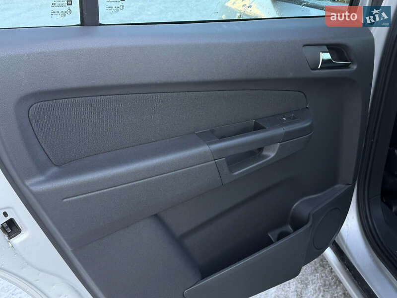 Минивэн Opel Zafira 2014 в Луцке фото 47 Минивэн Opel Zafira 2014 в Луцке