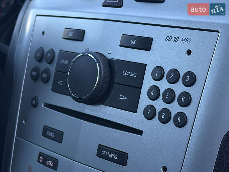 Мінівен Opel Zafira 2011 в Рівному фото 41 Мінівен Opel Zafira 2011 в Рівному