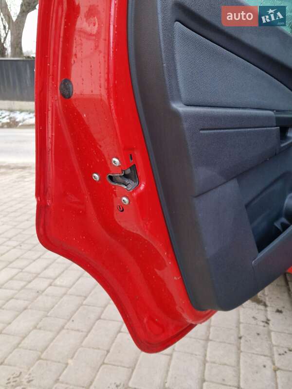 Мінівен Opel Zafira 2006 в Чернівцях фото 12 Мінівен Opel Zafira 2006 в Чернівцях