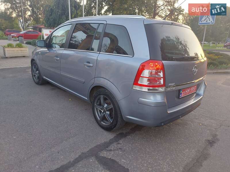 Минивэн Opel Zafira 2010 в Краматорске фото 6 Минивэн Opel Zafira 2010 в Краматорске