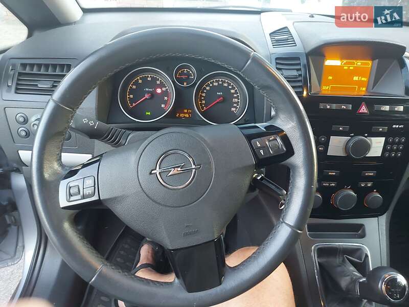 Минивэн Opel Zafira 2010 в Краматорске фото 22 Минивэн Opel Zafira 2010 в Краматорске