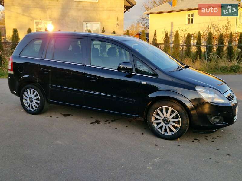 Мінівен Opel Zafira 2012 в Коломиї фото 15 Мінівен Opel Zafira 2012 в Коломиї