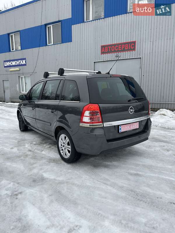Минивэн Opel Zafira 2012 в Харькове фото 3 Минивэн Opel Zafira 2012 в Харькове
