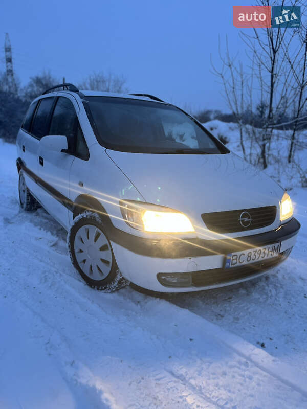 Минивэн Opel Zafira 2001 в Стрые