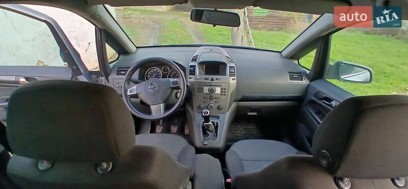 Мінівен Opel Zafira 2006 в Одесі