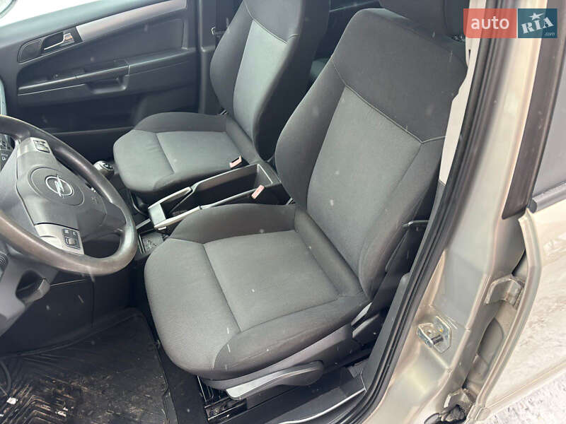 Мінівен Opel Zafira 2006 в Старокостянтинові фото 13 Мінівен Opel Zafira 2006 в Старокостянтинові