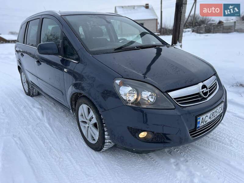 Opel Zafira 2010