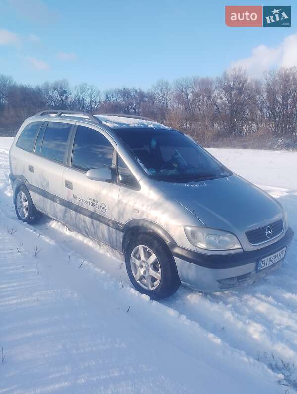 Минивэн Opel Zafira 1999 в Лохвице