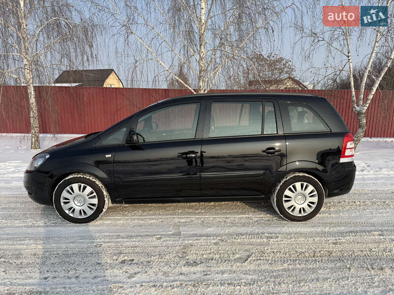 Opel Zafira 2010