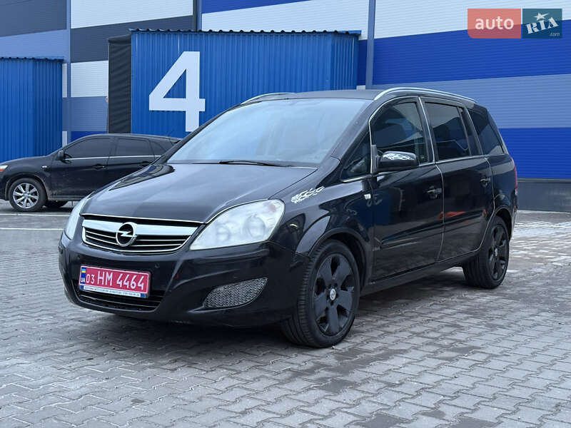Opel Zafira 2010