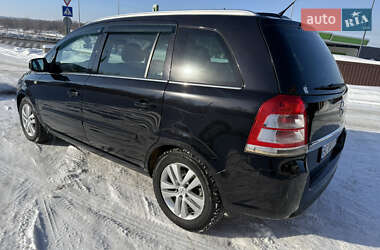 Минивэн Opel Zafira 2011 в Жидачове