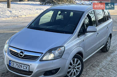 Мінівен Opel Zafira 2013 в Чернівцях