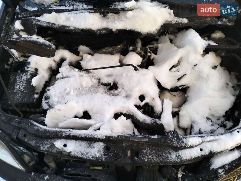 Минивэн Opel Zafira 2004 в Ивано-Франково фото 2 Минивэн Opel Zafira 2004 в Ивано-Франково