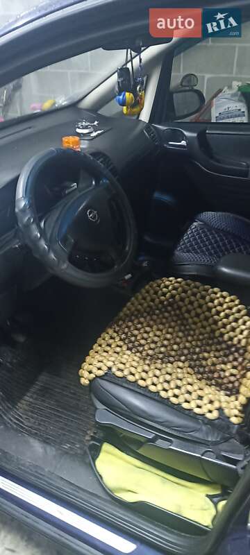 Минивэн Opel Zafira 2000 в Туре фото 4 Минивэн Opel Zafira 2000 в Туре