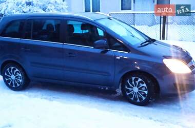 Минивэн Opel Zafira 2010 в Богородчанах