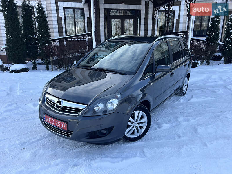 Минивэн Opel Zafira 2009 в Виннице
