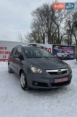 Минивэн Opel Zafira 2006 в Черкассах