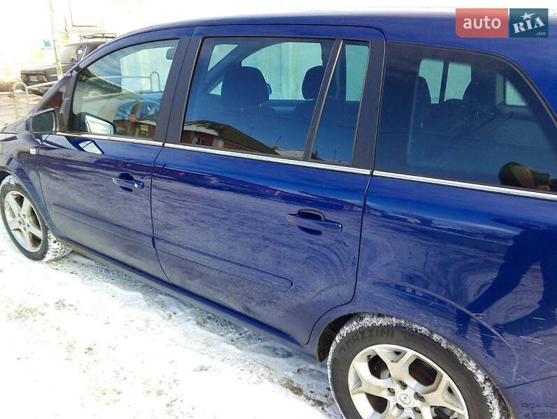 Минивэн Opel Zafira 2008 в Нежине