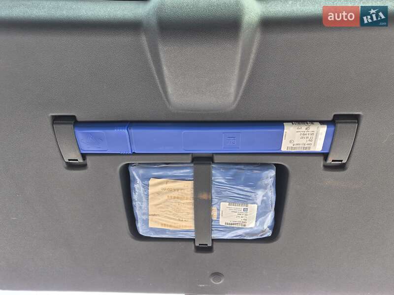 Мінівен Opel Zafira 2011 в Одесі