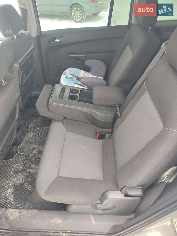 Минивэн Opel Zafira 2005 в Нежине фото 10 Минивэн Opel Zafira 2005 в Нежине