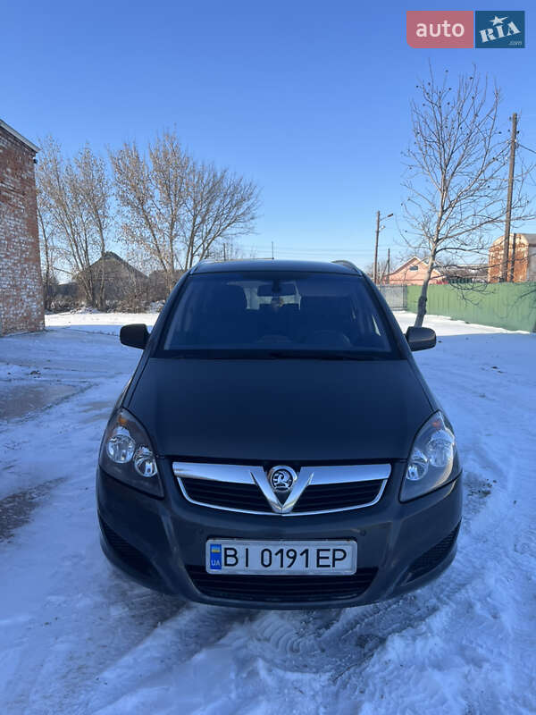 Opel Zafira 2011