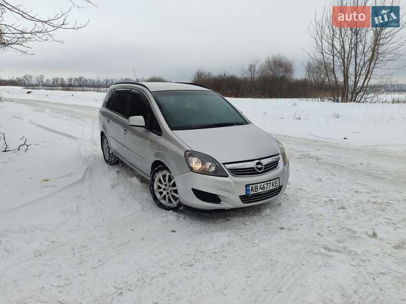 Opel Zafira 2013