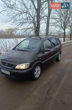 Мінівен Opel Zafira 2001 в Голобах