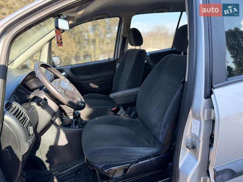 Минивэн Opel Zafira 2004 в Черновцах фото 25 Минивэн Opel Zafira 2004 в Черновцах