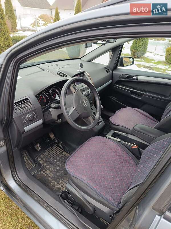 Минивэн Opel Zafira 2007 в Новояворовске фото 11 Минивэн Opel Zafira 2007 в Новояворовске