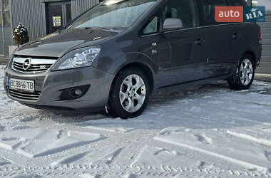 Минивэн Opel Zafira 2010 в Дрогобыче