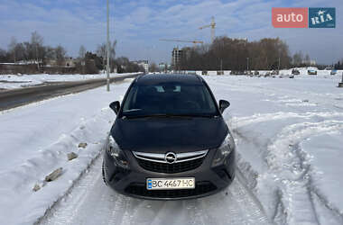 Микровэн Opel Zafira 2015 в Львове