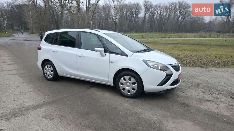 Opel Zafira 2013
