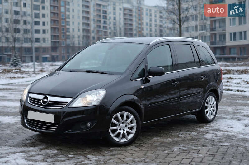 Минивэн Opel Zafira 2011 в Самборе фото 3 Минивэн Opel Zafira 2011 в Самборе
