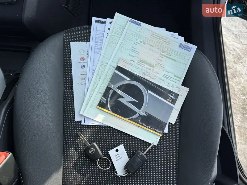 Минивэн Opel Zafira 2009 в Ивано-Франковске документ 2 фото Минивэн Opel Zafira 2009 в Ивано-Франковске документ