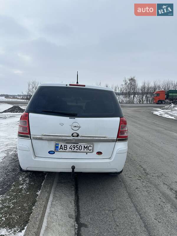 Минивэн Opel Zafira 2008 в Немирове фото 6 Минивэн Opel Zafira 2008 в Немирове