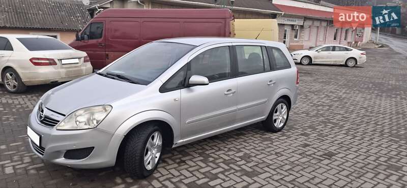 Opel Zafira 2009 Opel Zafira 2009