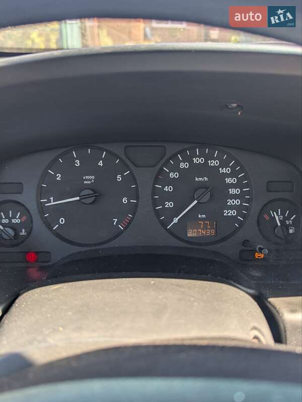 Минивэн Opel Zafira 2002 в Кривом Роге фото 10 Минивэн Opel Zafira 2002 в Кривом Роге