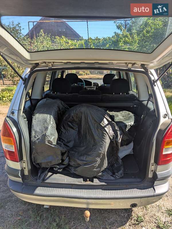 Минивэн Opel Zafira 2002 в Кривом Роге фото 5 Минивэн Opel Zafira 2002 в Кривом Роге