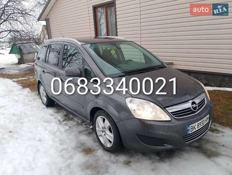 Мінівен Opel Zafira 2010 в Рокитному