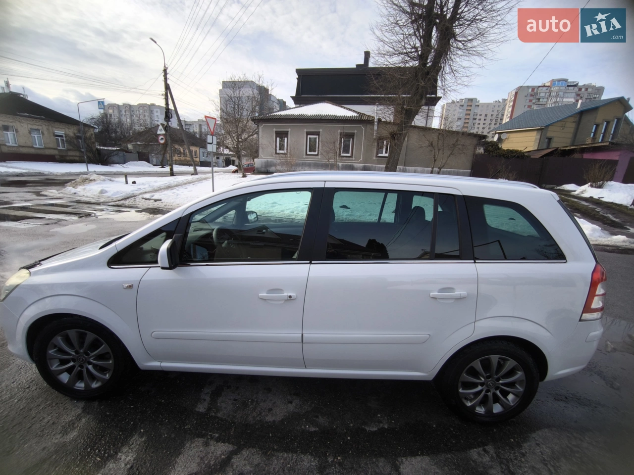 2010 Opel Zafira - мініатюра 23