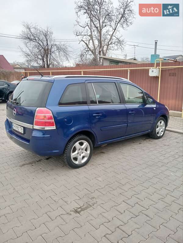 Минивэн Opel Zafira 2006 в Одессе