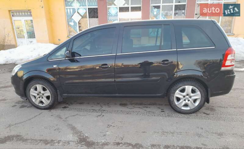 Мінівен Opel Zafira 2009 в Львові