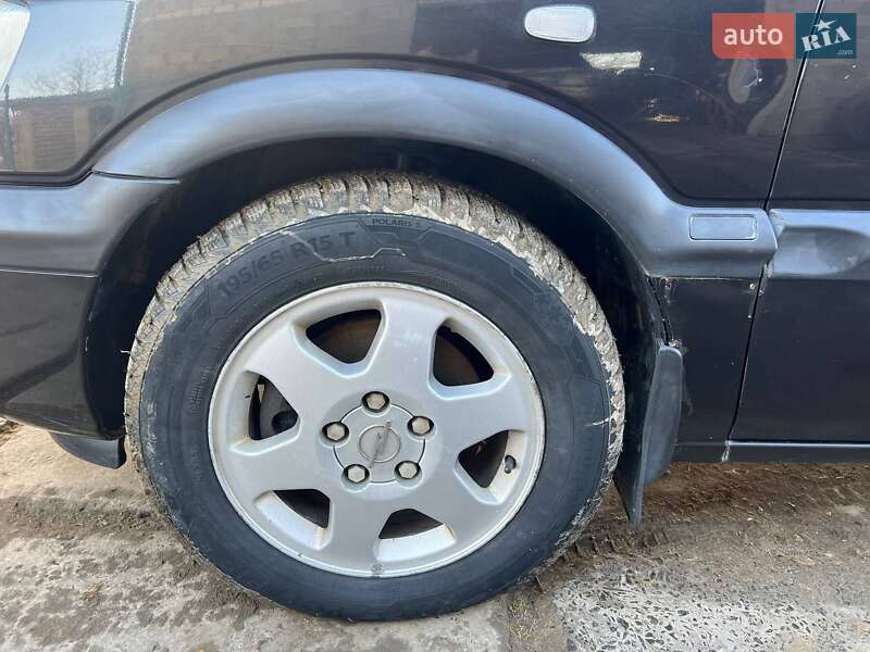 Минивэн Opel Zafira 1999 в Новояворовске