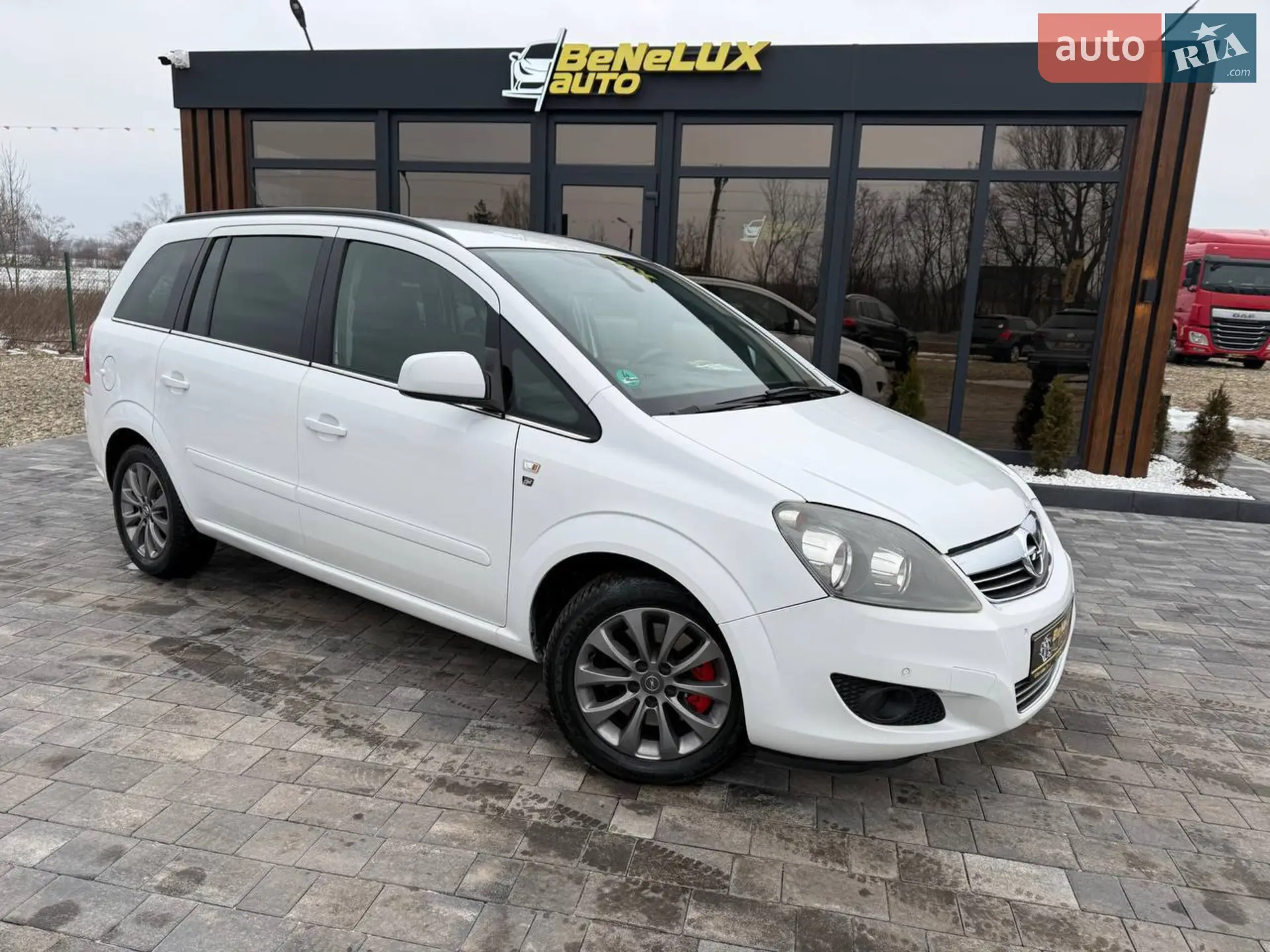 2010 Opel Zafira - фото 1