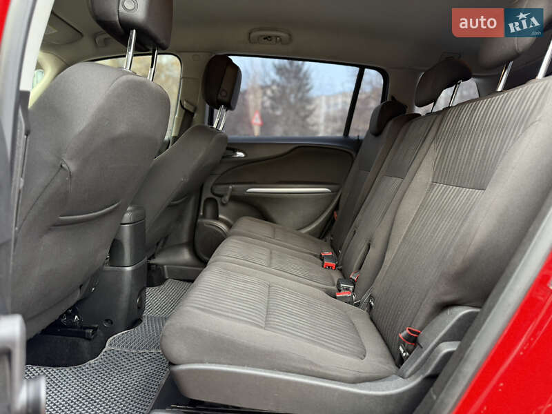 Минивэн Opel Zafira 2012 в Ивано-Франковске