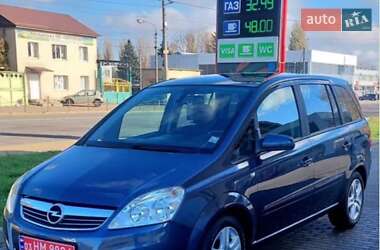 Минивэн Opel Zafira 2009 в Белой Церкви