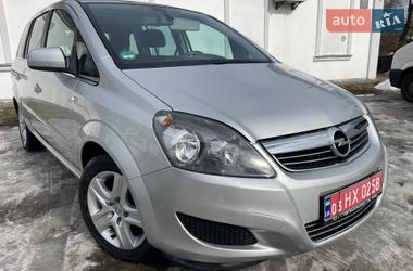 Минивэн Opel Zafira 2010 в Белой Церкви
