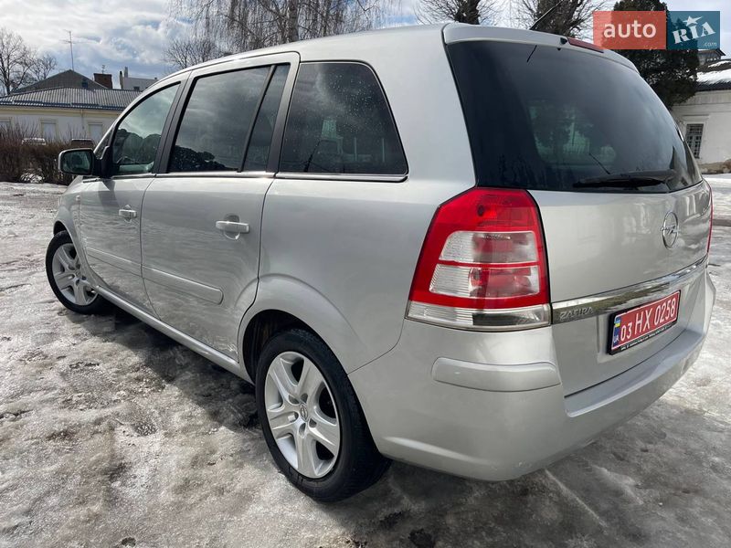 Мінівен Opel Zafira 2010 в Білій Церкві