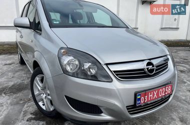 Мінівен Opel Zafira 2010 в Білій Церкві